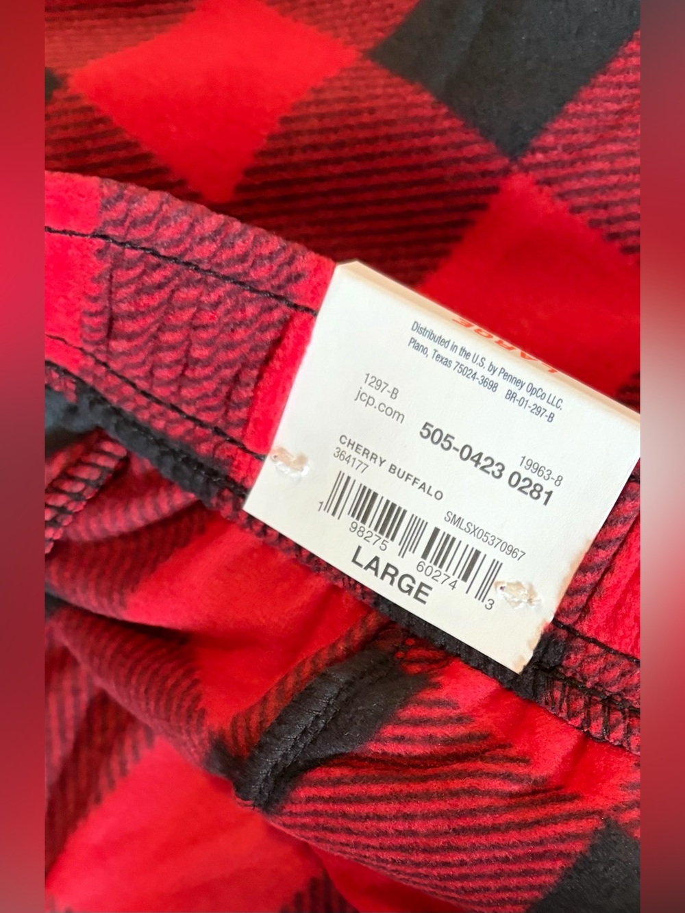 St. John’s Bay Red Cherry Fleece Sleep Pajama Pants Polyester Men’s Sz: L - Picture 4 of 6